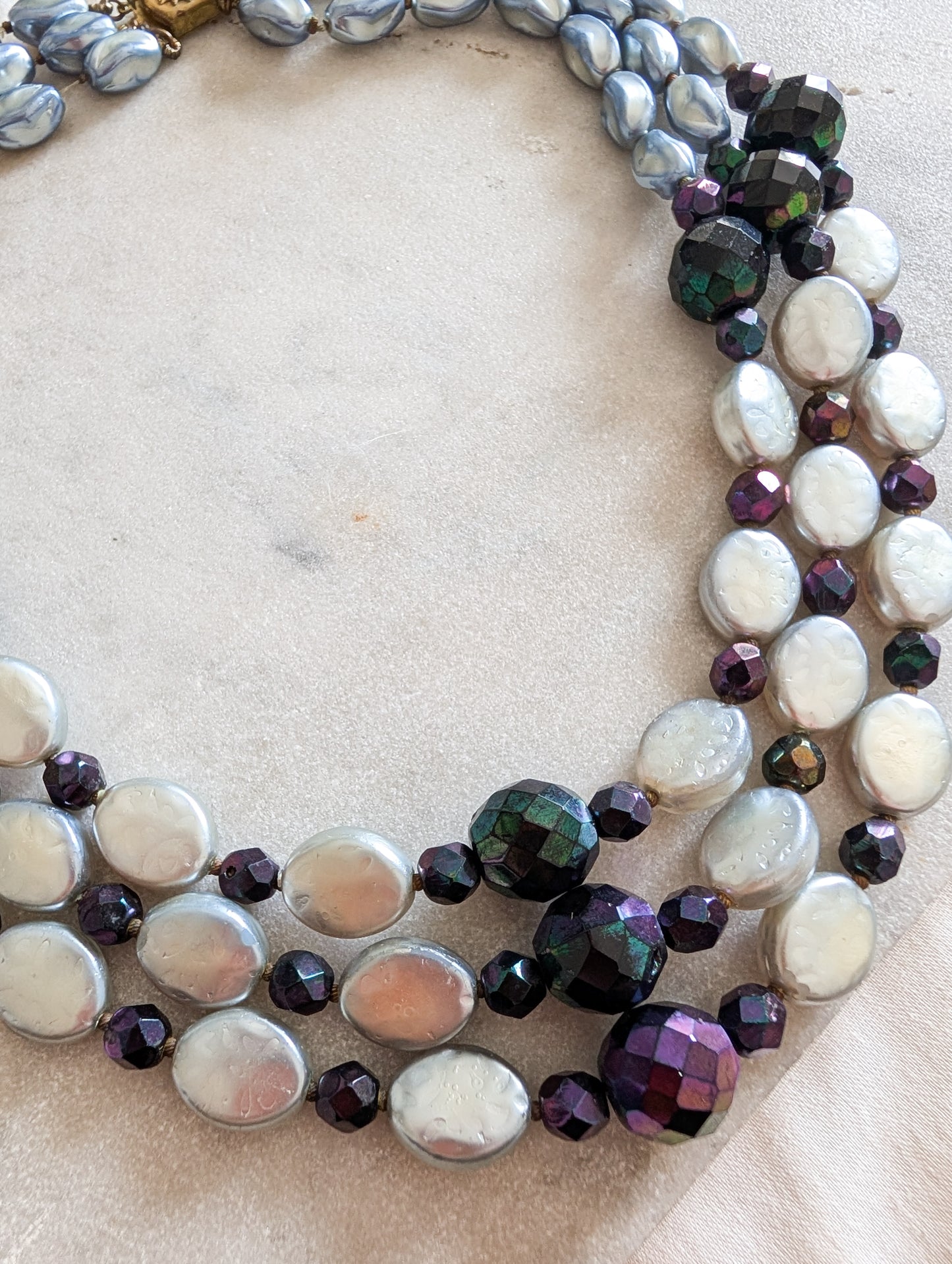 Collier en verre 60's