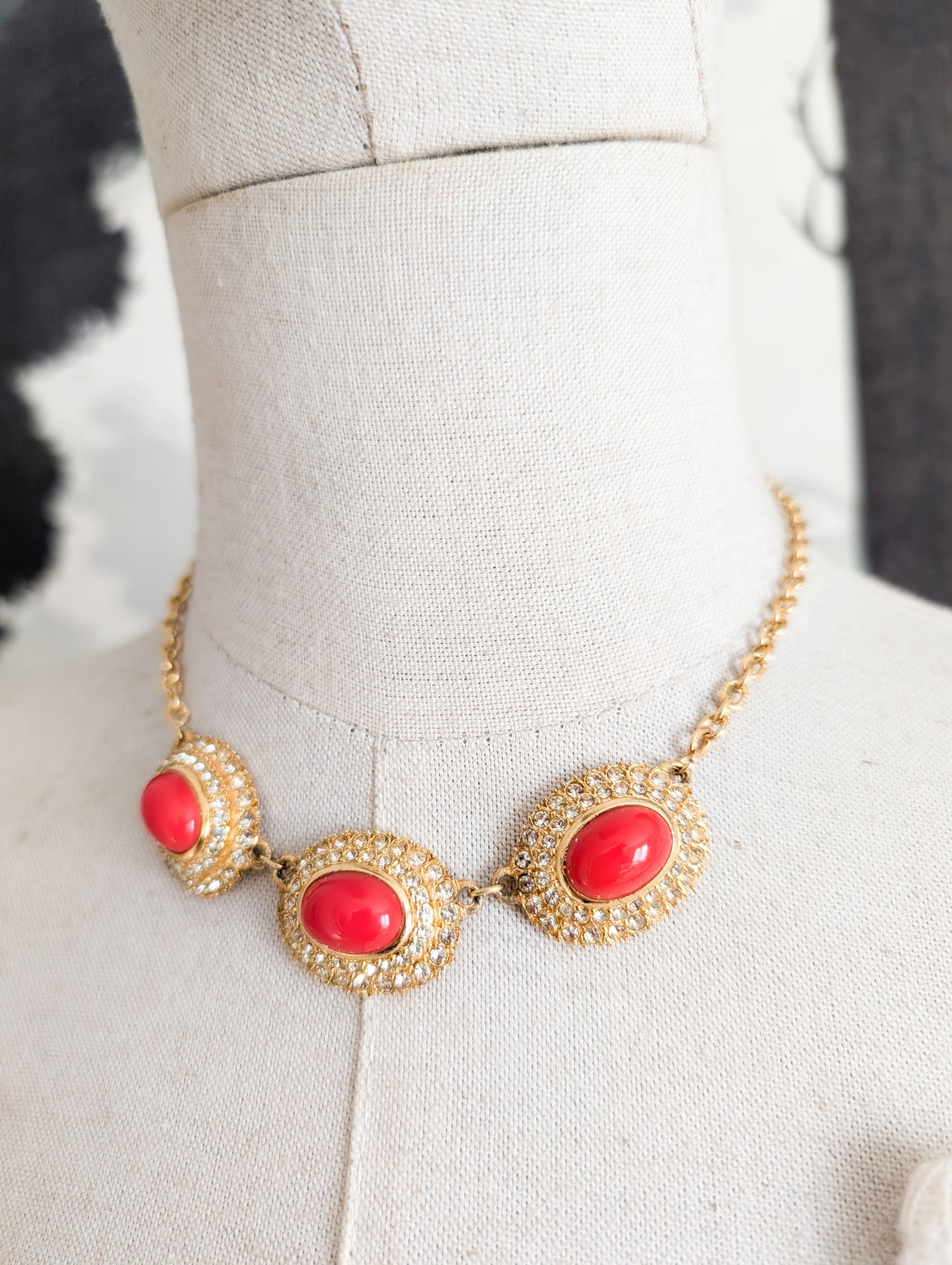 Collier cabochons Corocraft