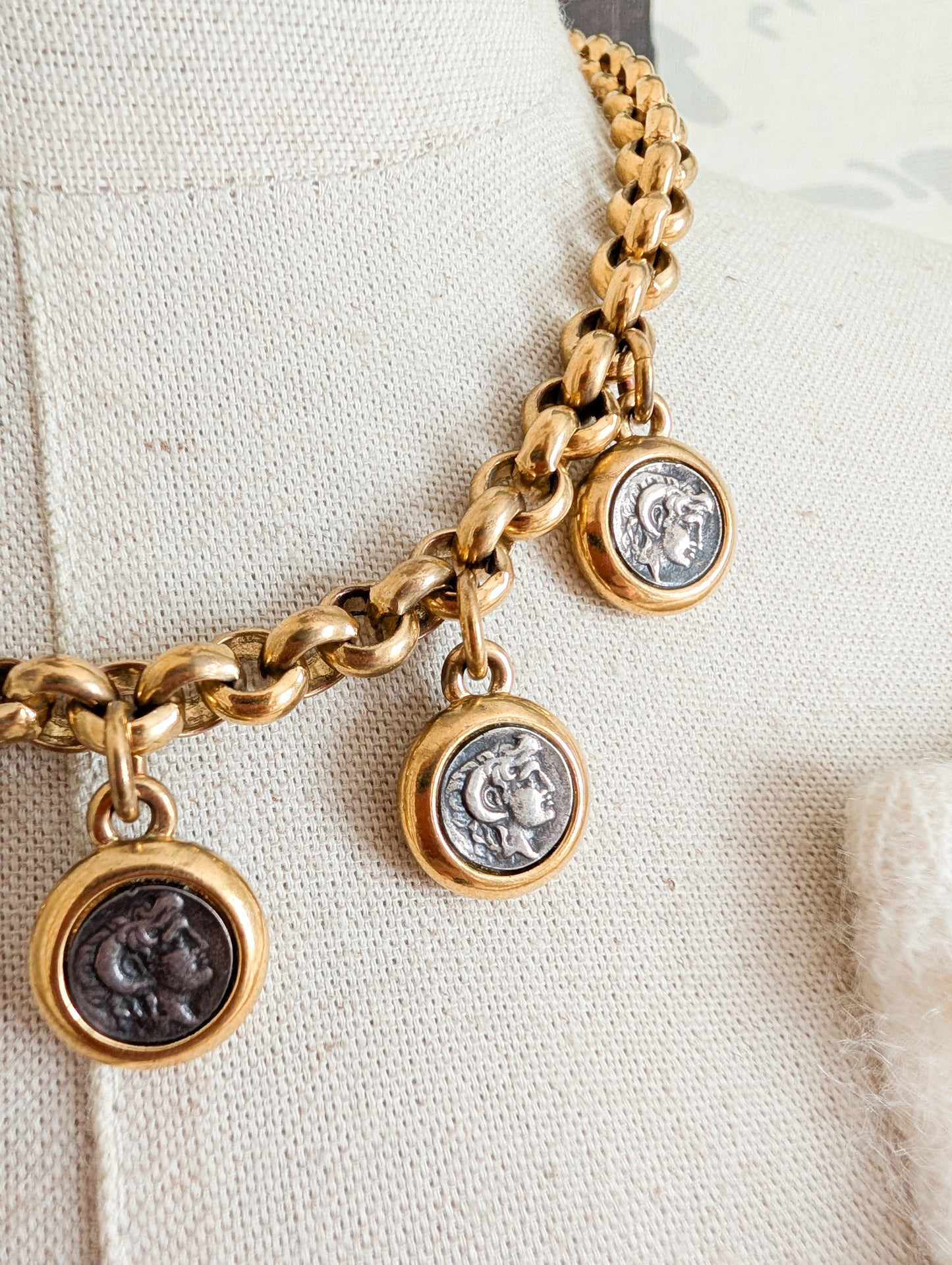 Collier Hercule Agatha