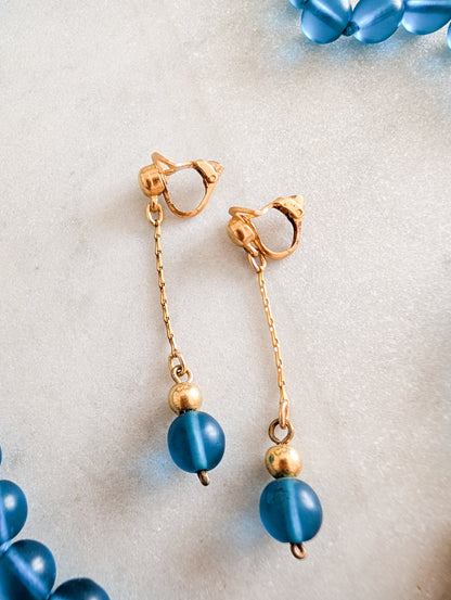 Parure en verre bleu