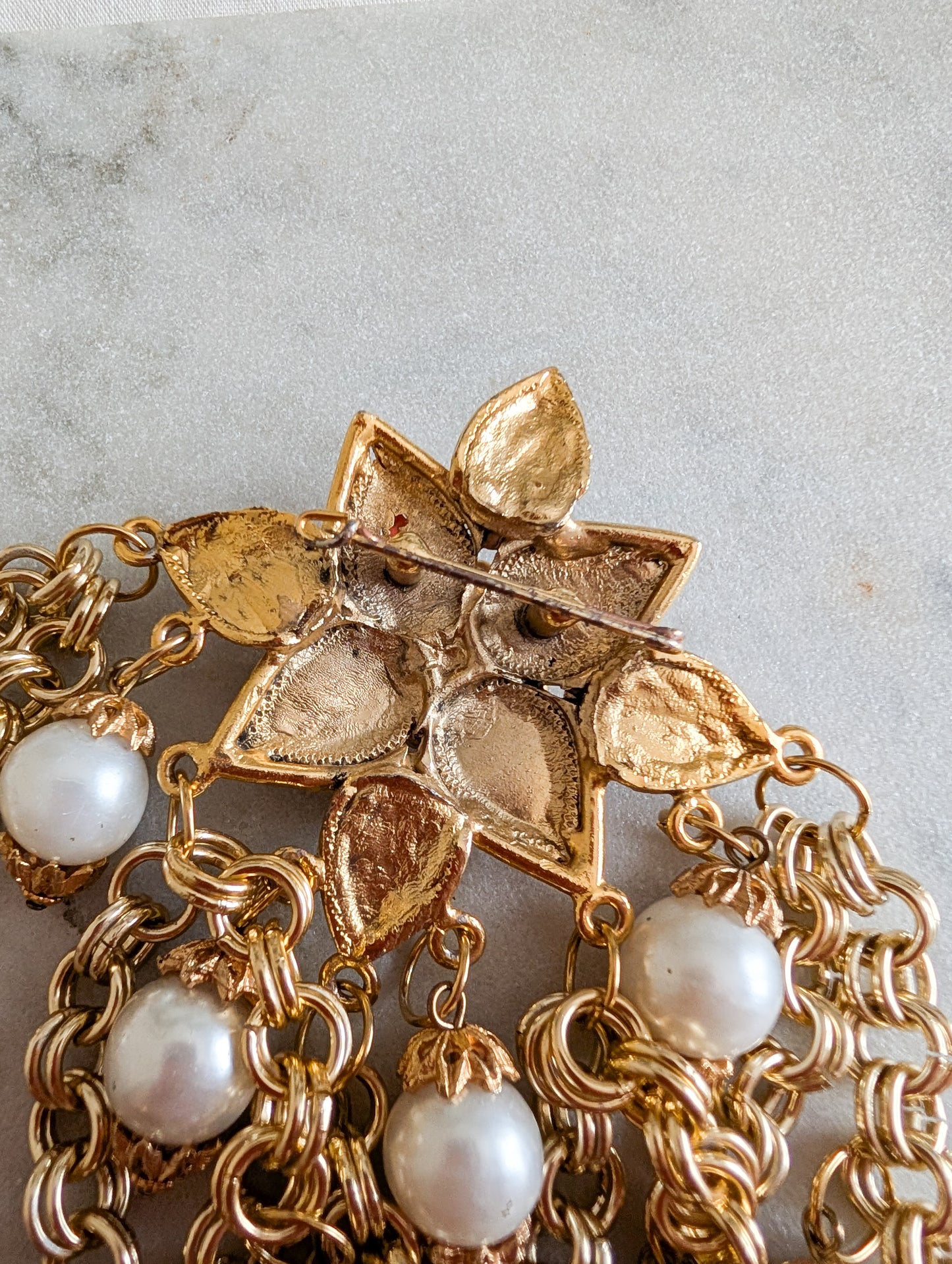 Immense broche baroque