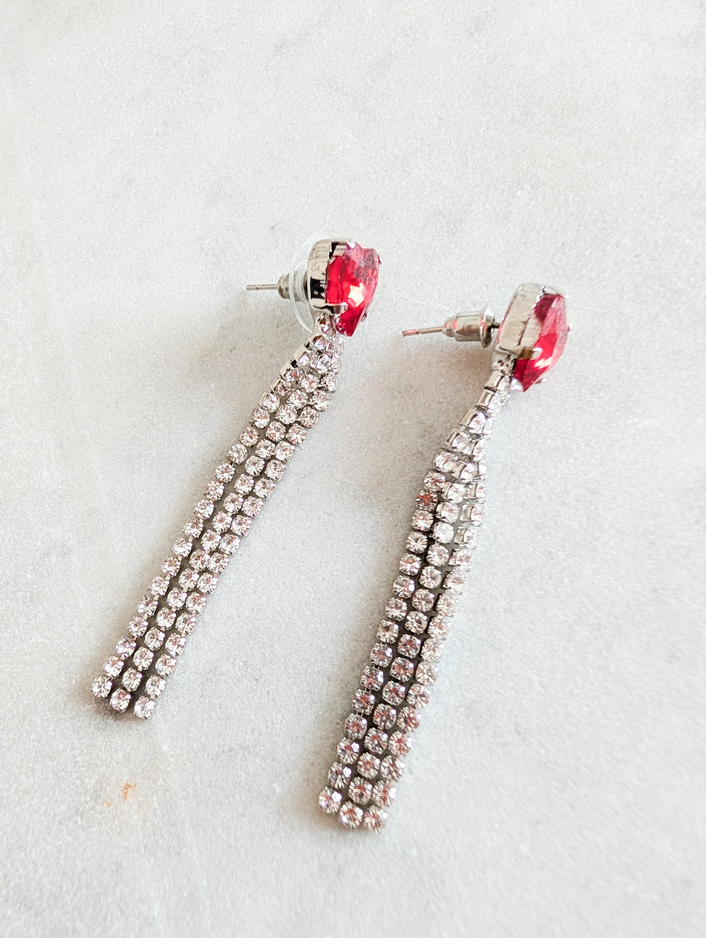 Longues boucles coeurs à tiges