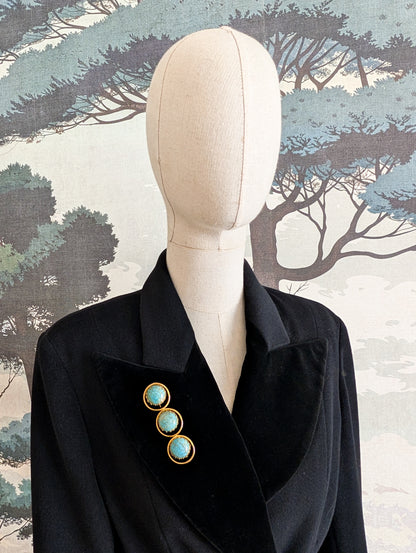 Broche en pâte de verre