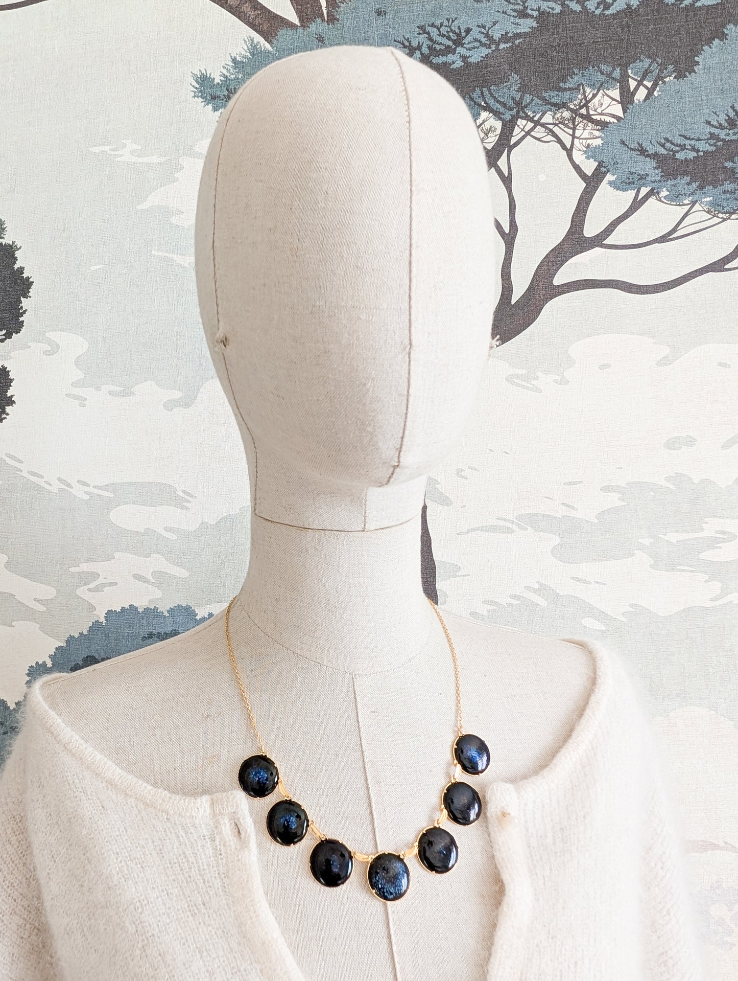 Collier émaux bleu nuit