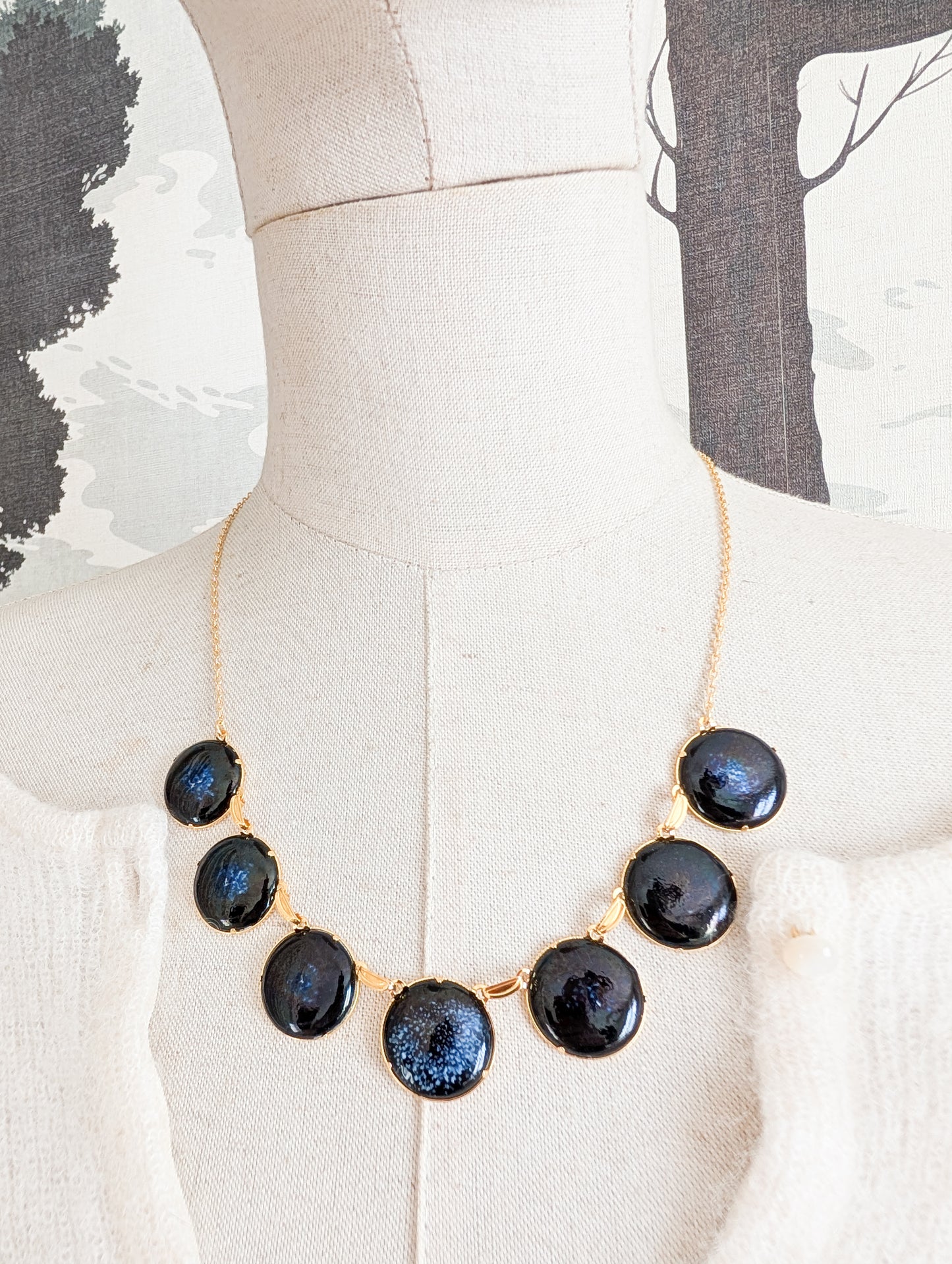 Collier émaux bleu nuit