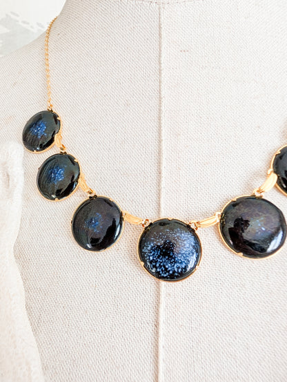 Collier émaux bleu nuit