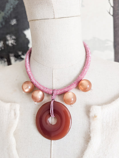 Collier rose Sharra Pagano