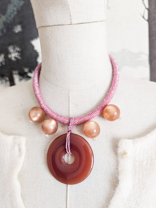 Collier rose Sharra Pagano