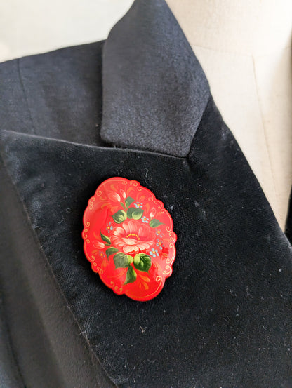 Broche peinte à la main