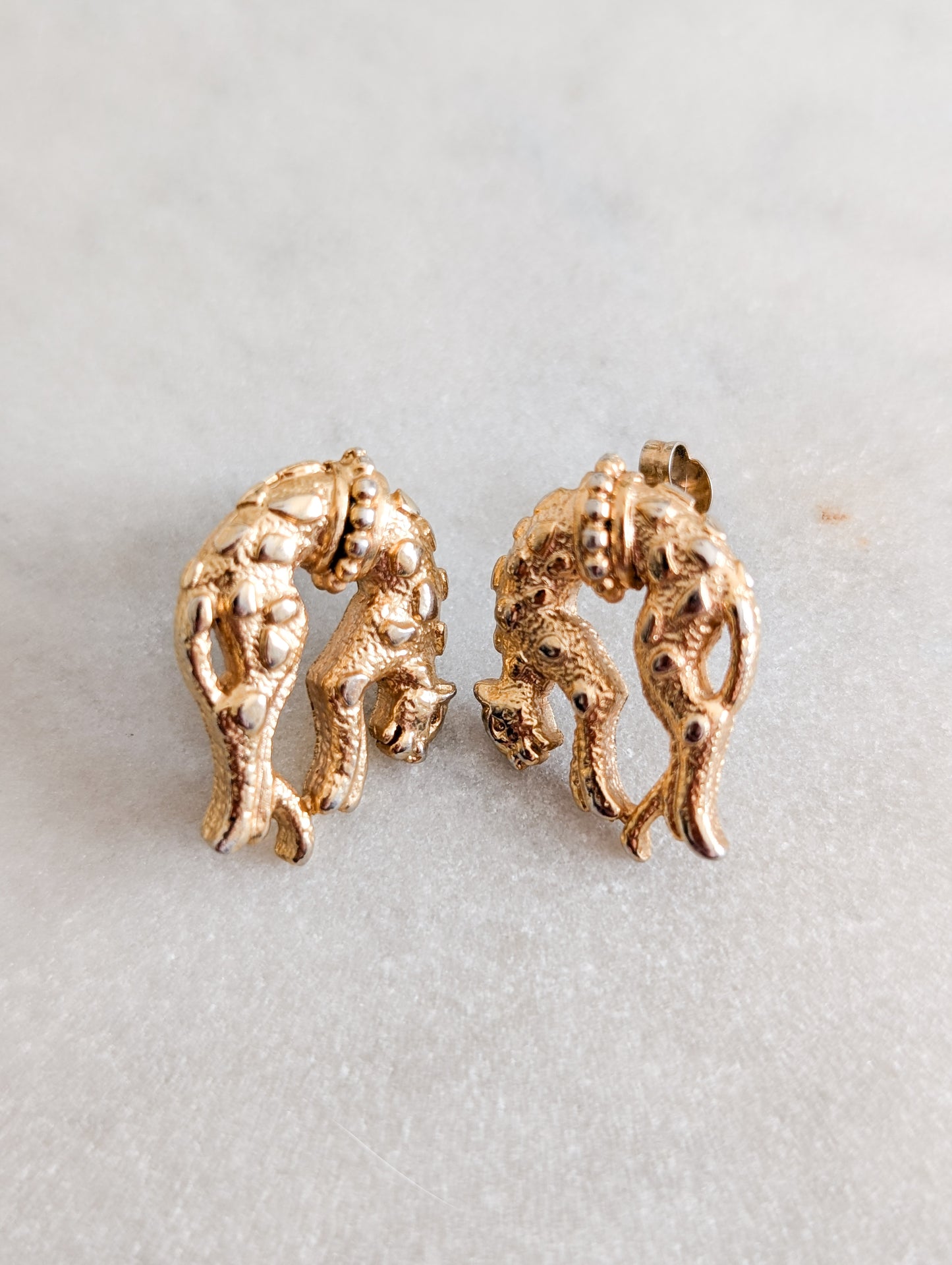 Boucles oreilles percées panthères