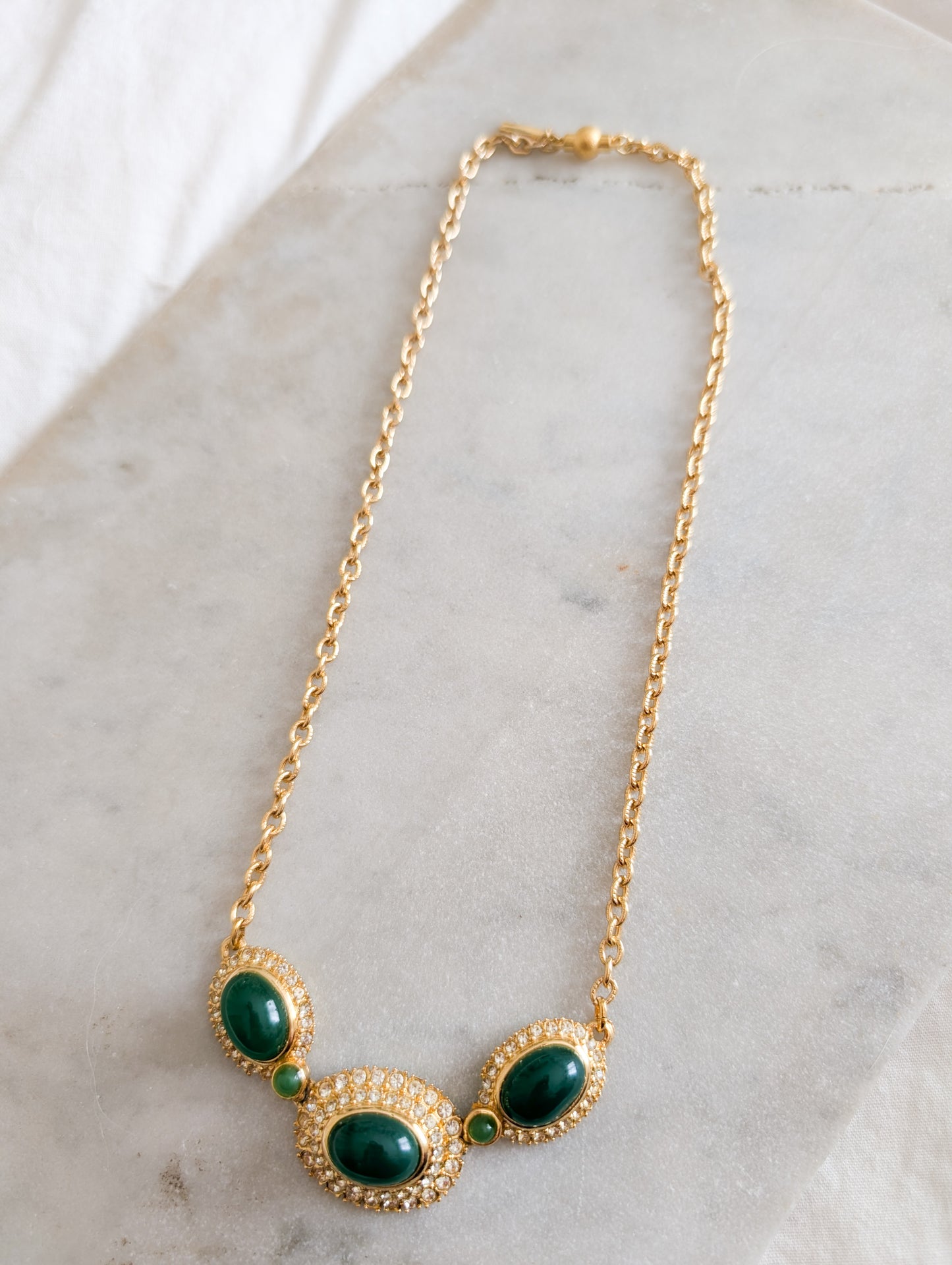 Collier cabochons Corocraft