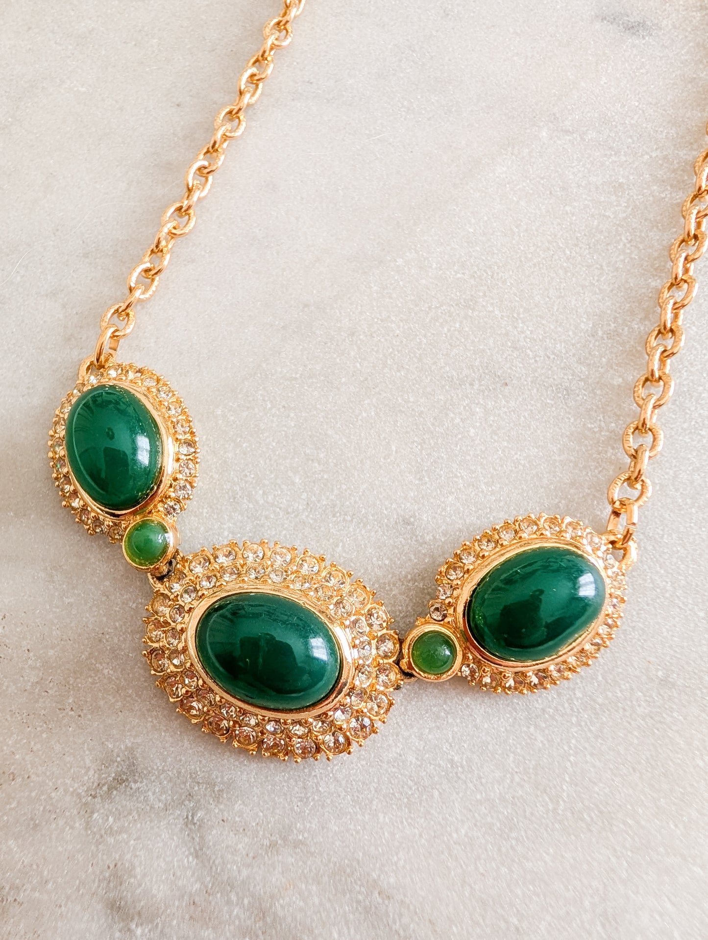 Collier cabochons Corocraft