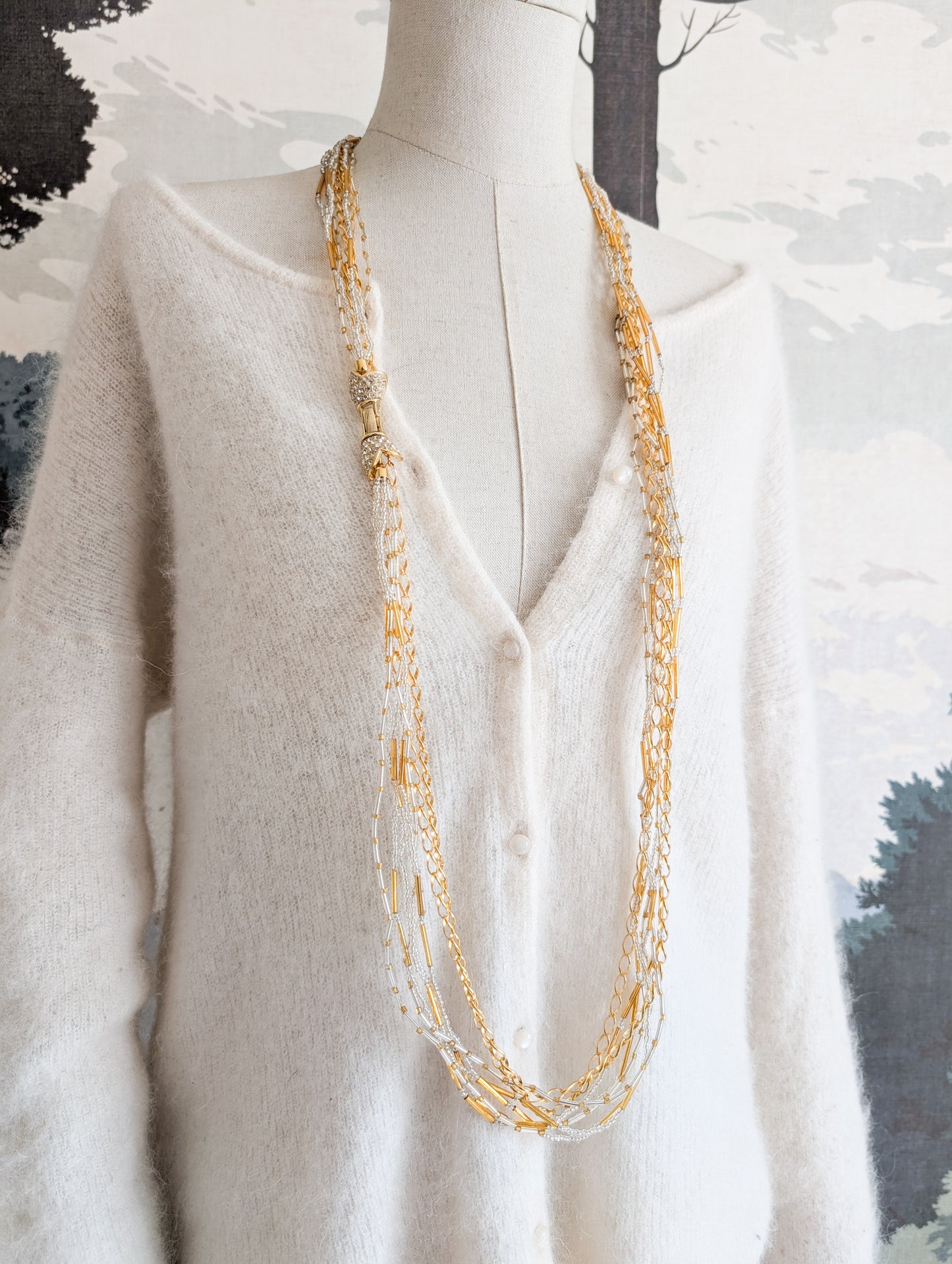 Très long sautoir 70's