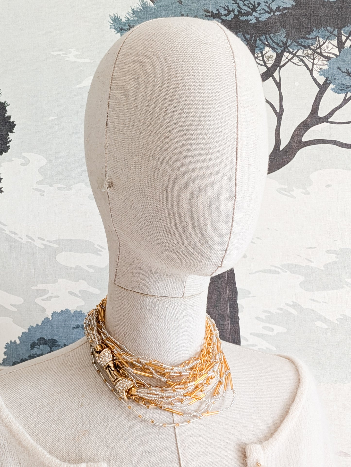 Très long sautoir 70's