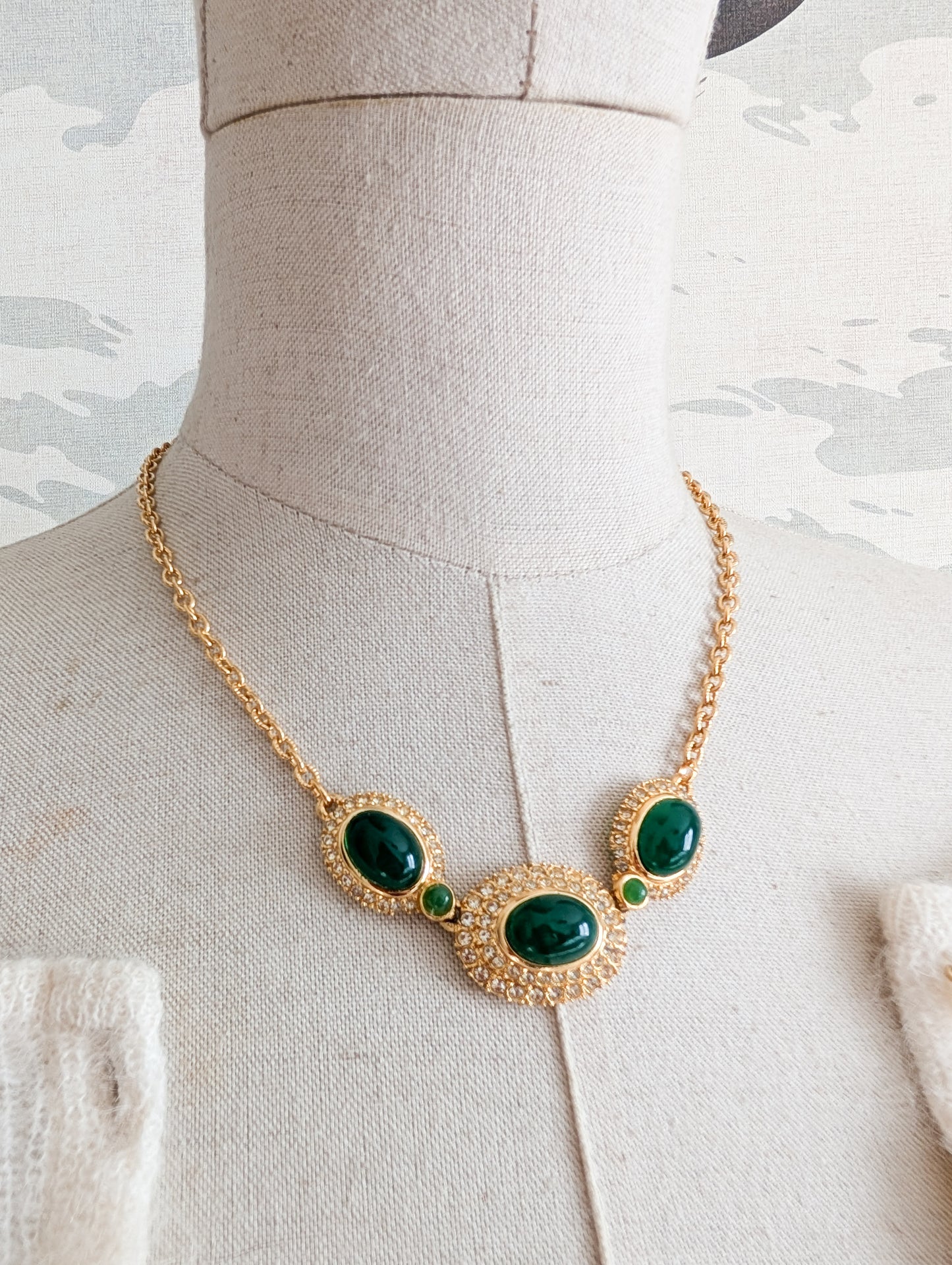 Collier cabochons Corocraft