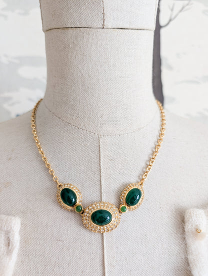 Collier cabochons Corocraft