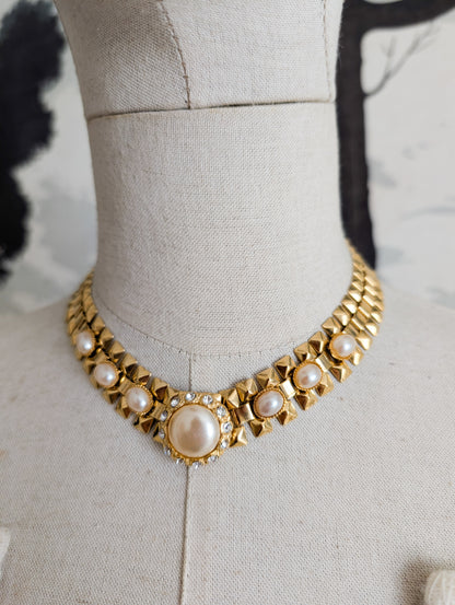 Collier or et perles