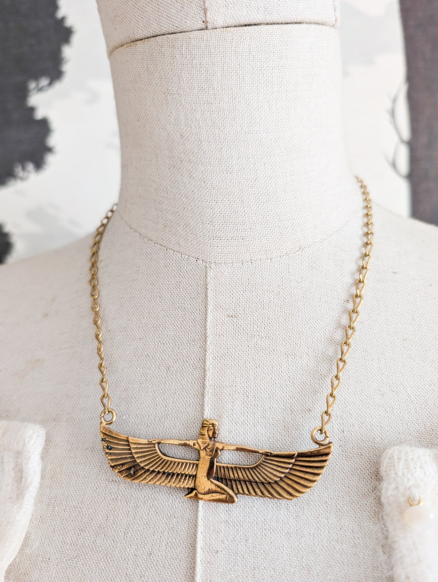 Collier Isis Style 1920