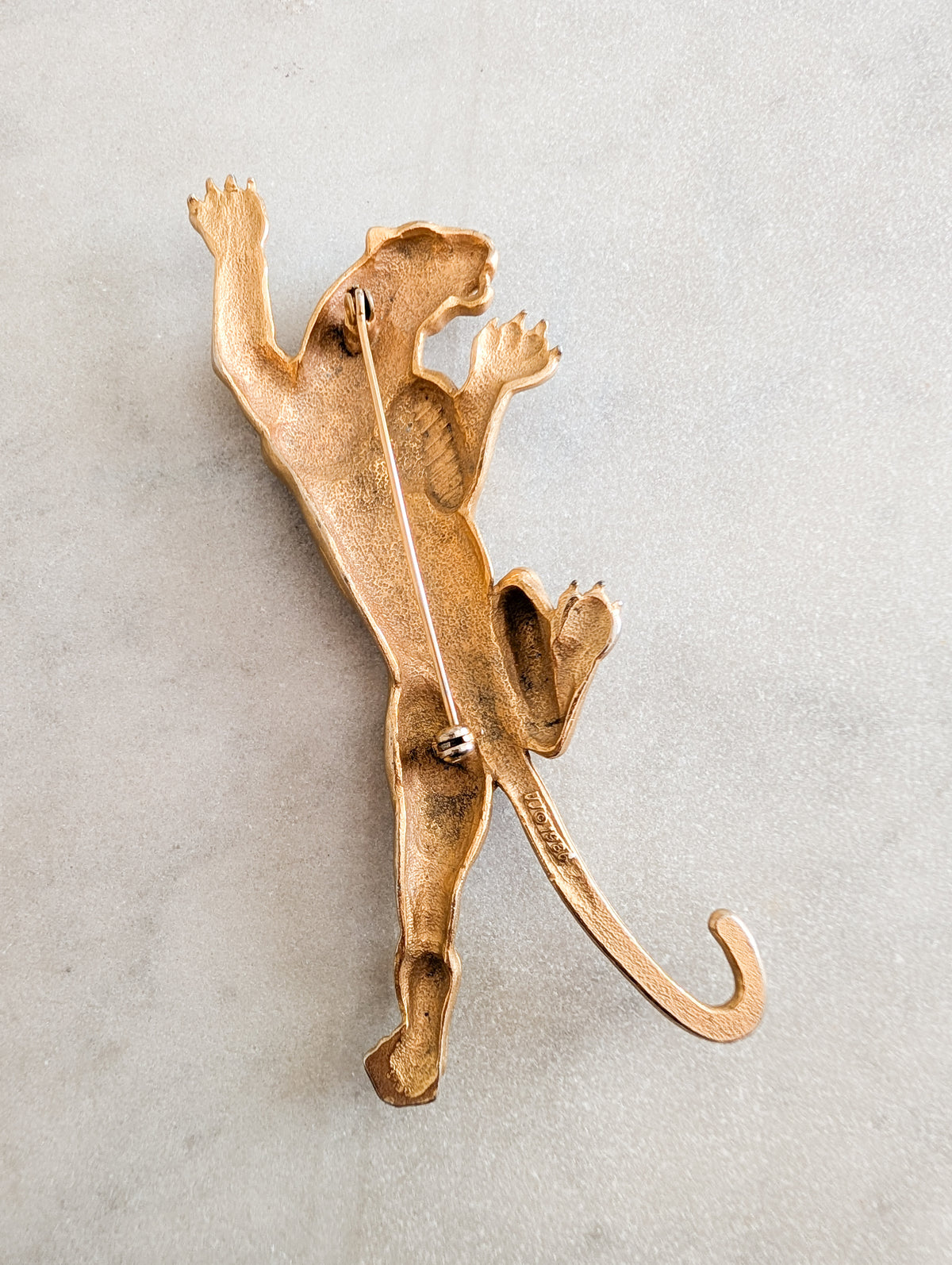Broche panthère