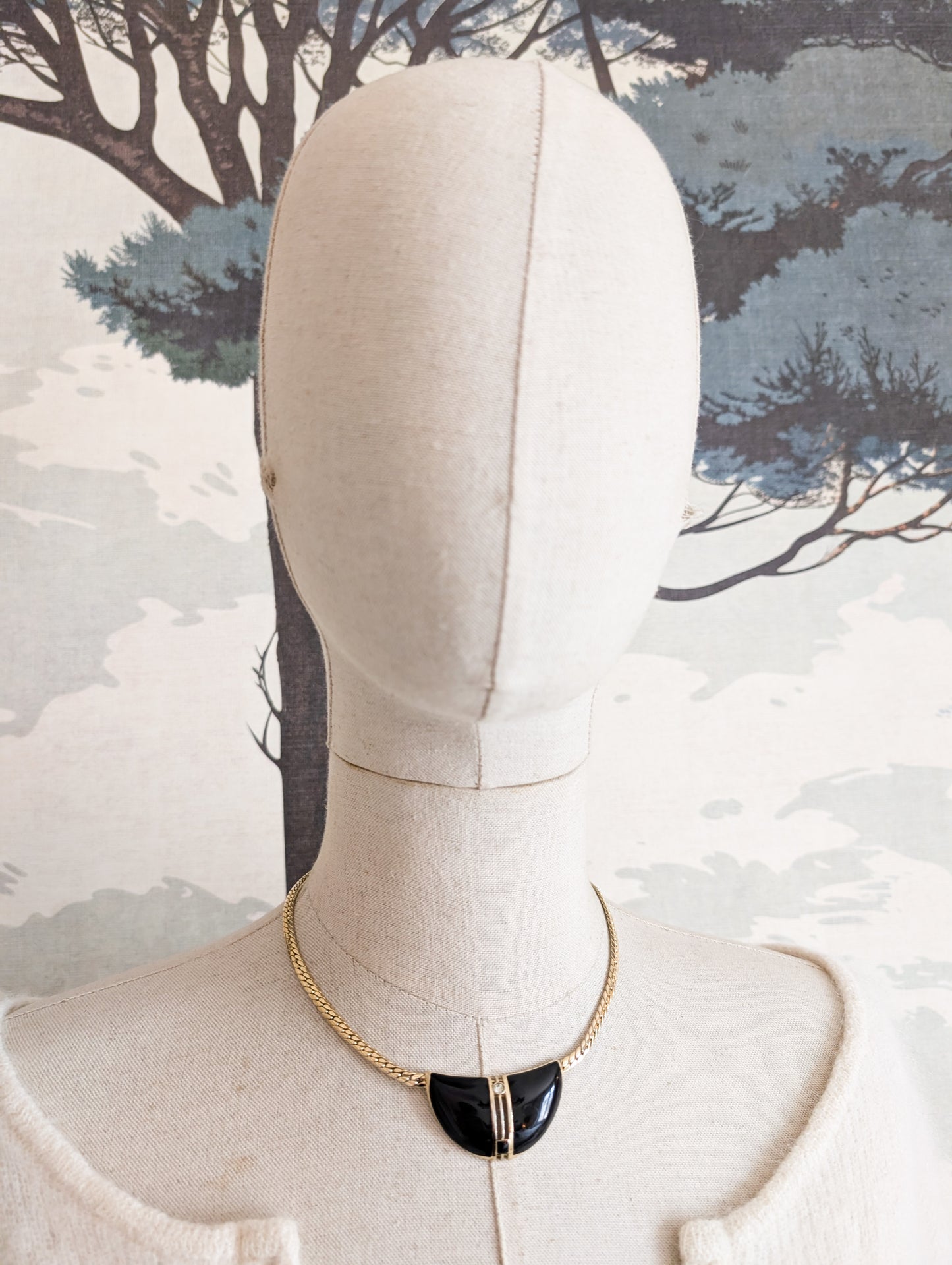 Collier Orena