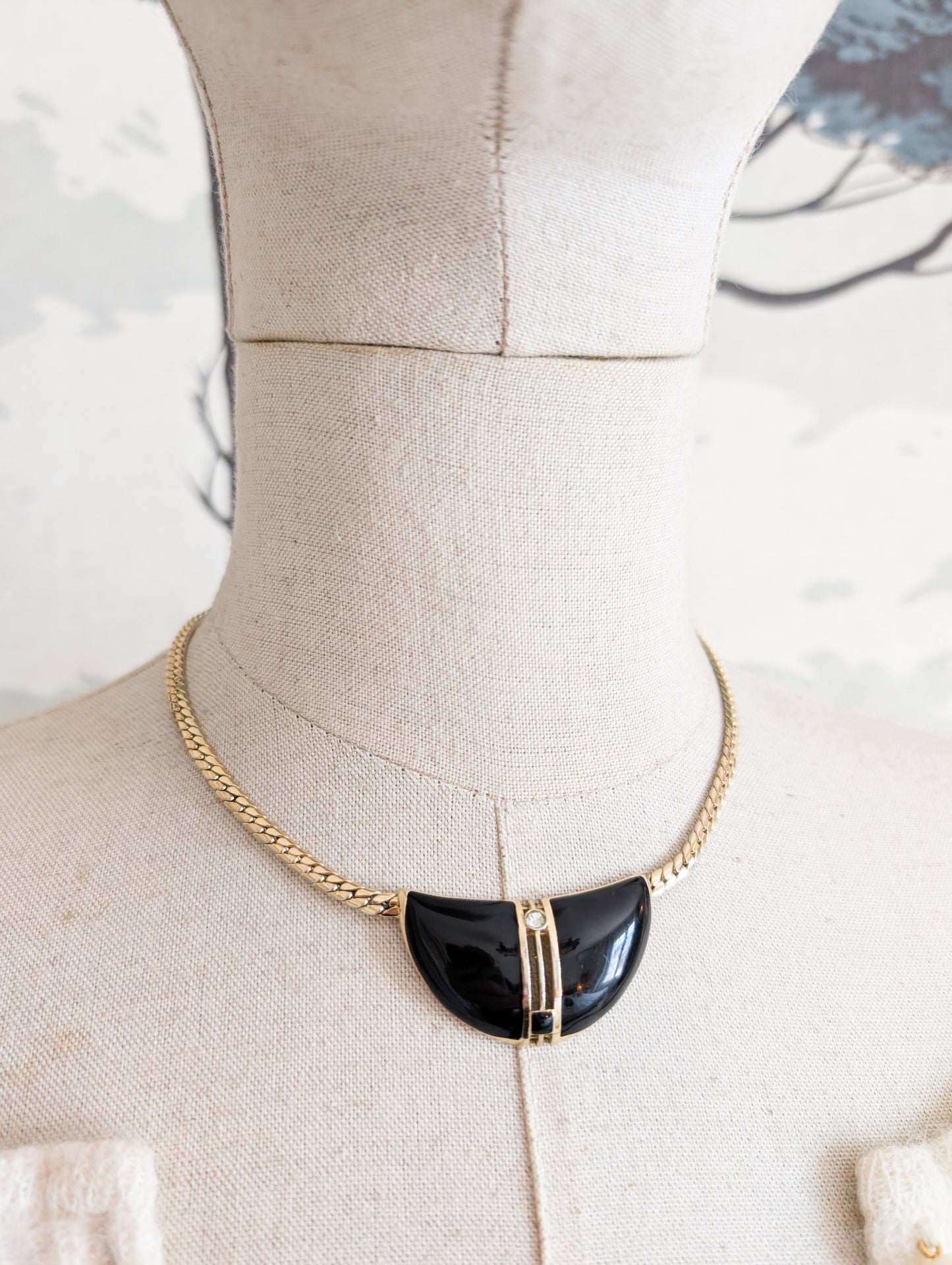 Collier Orena