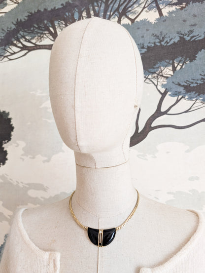 Collier Orena