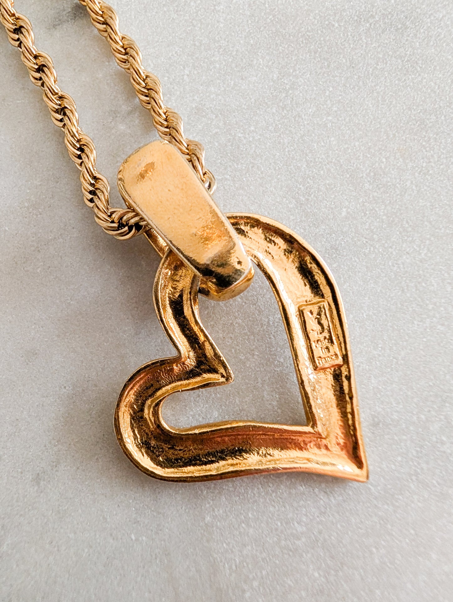Pendentif coeur Yves Saint Laurent