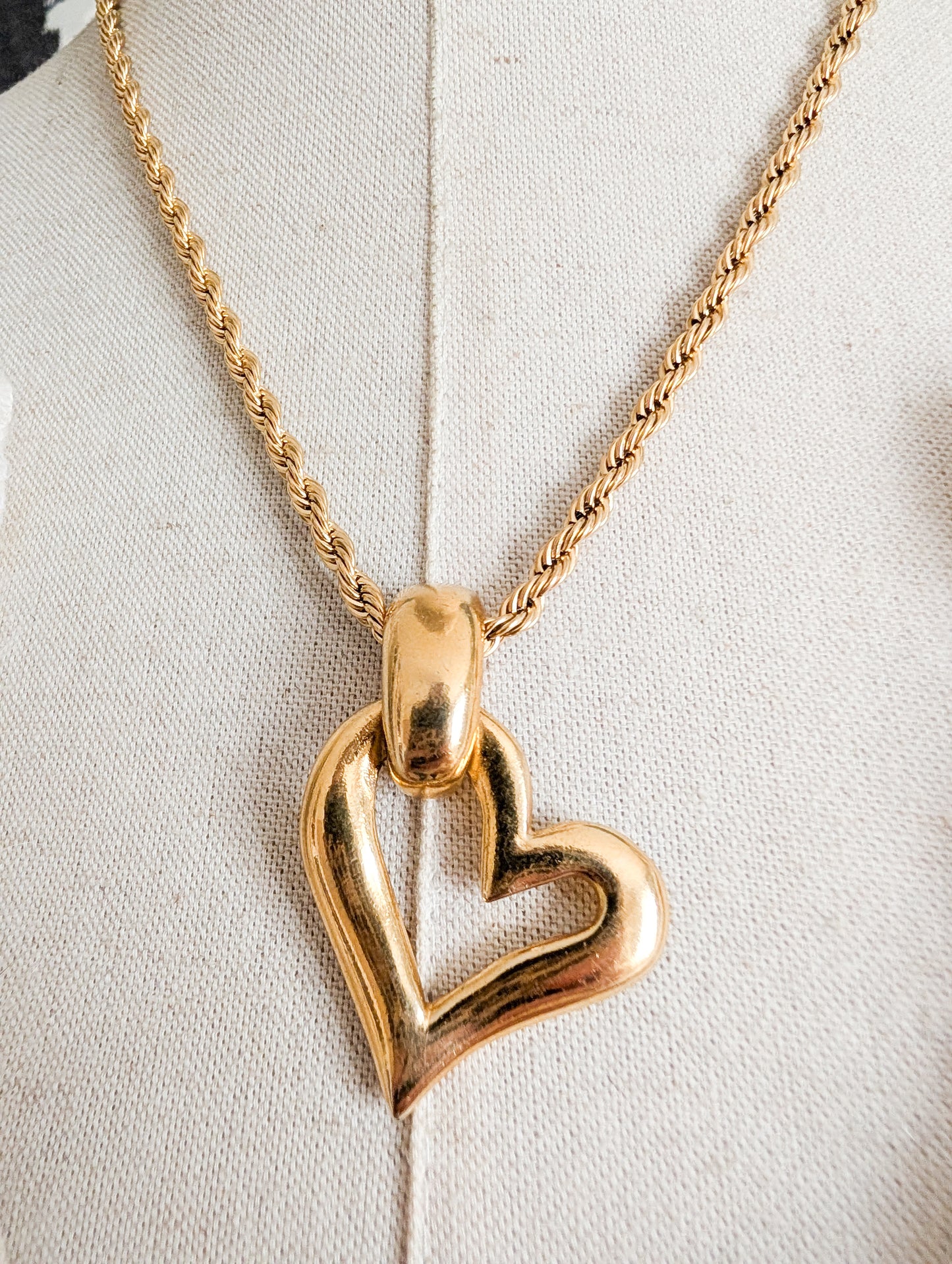 Pendentif coeur Yves Saint Laurent
