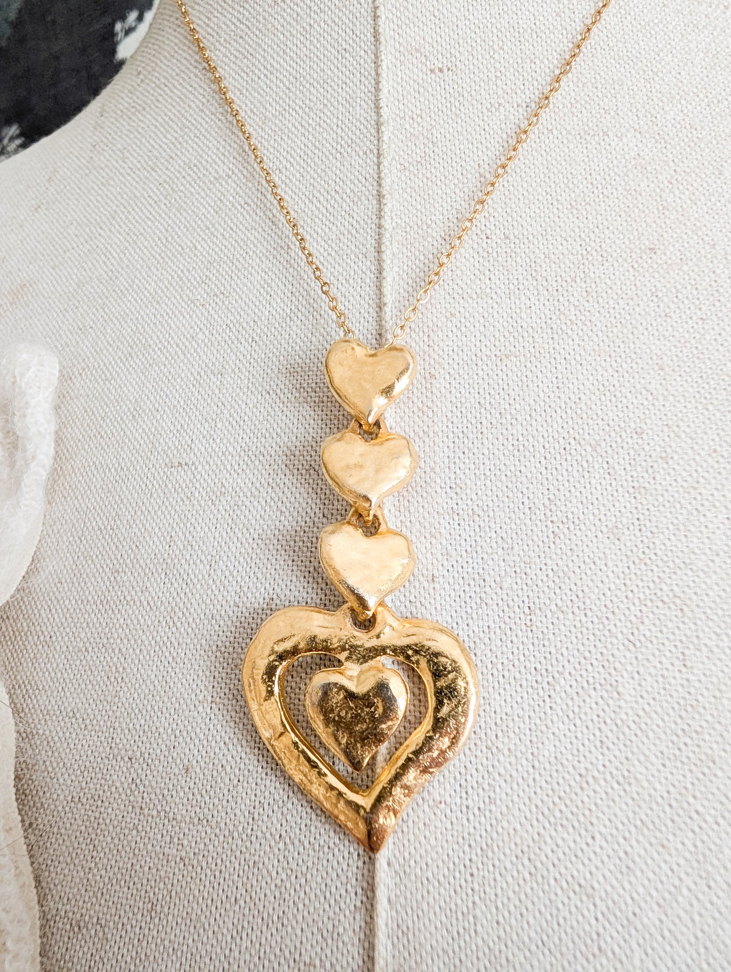 Pendentif Yves Saint Laurent