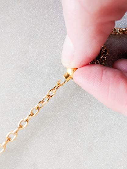 Sautoir 70's Corocraft