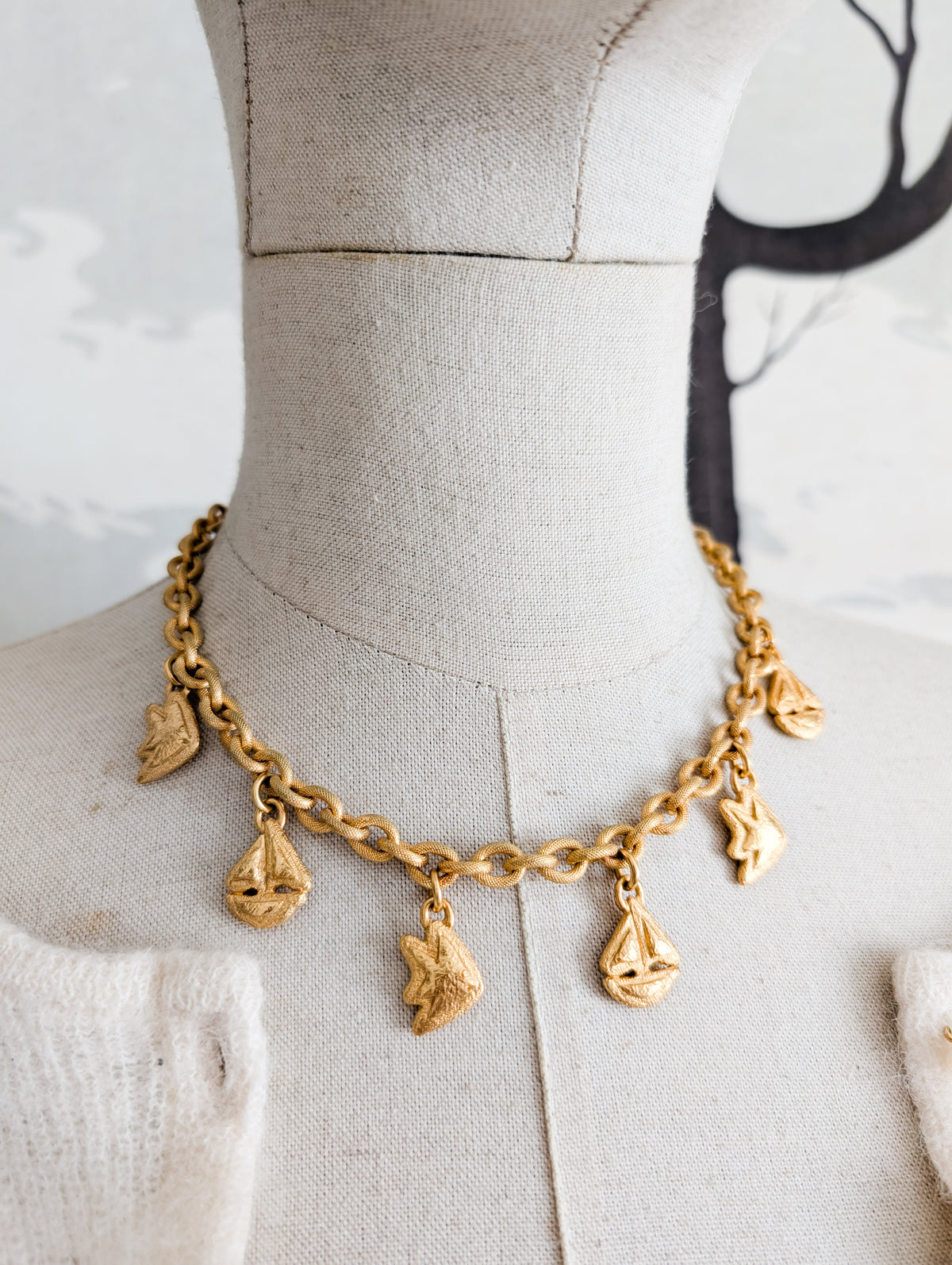 Collier Guy Laroche