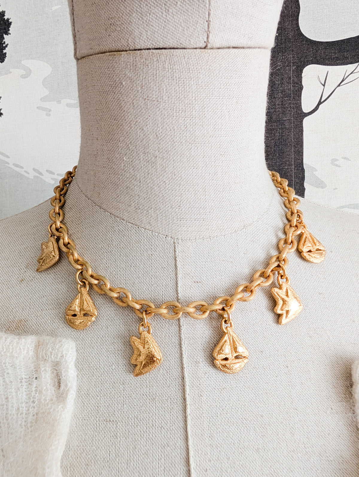 Collier Guy Laroche