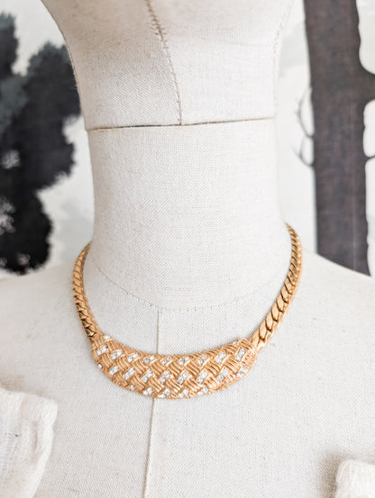 Collier cannage