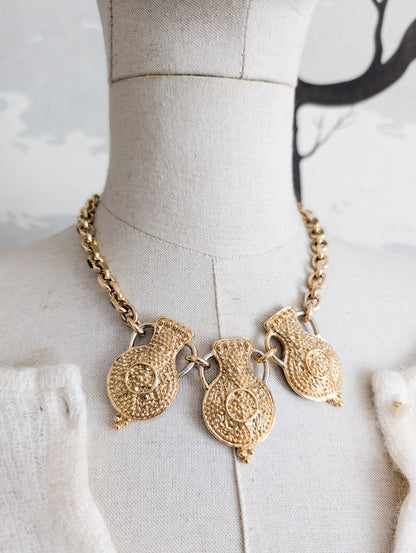 Rare collier amphores Agatha