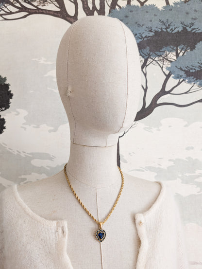 Collier coeur bleu