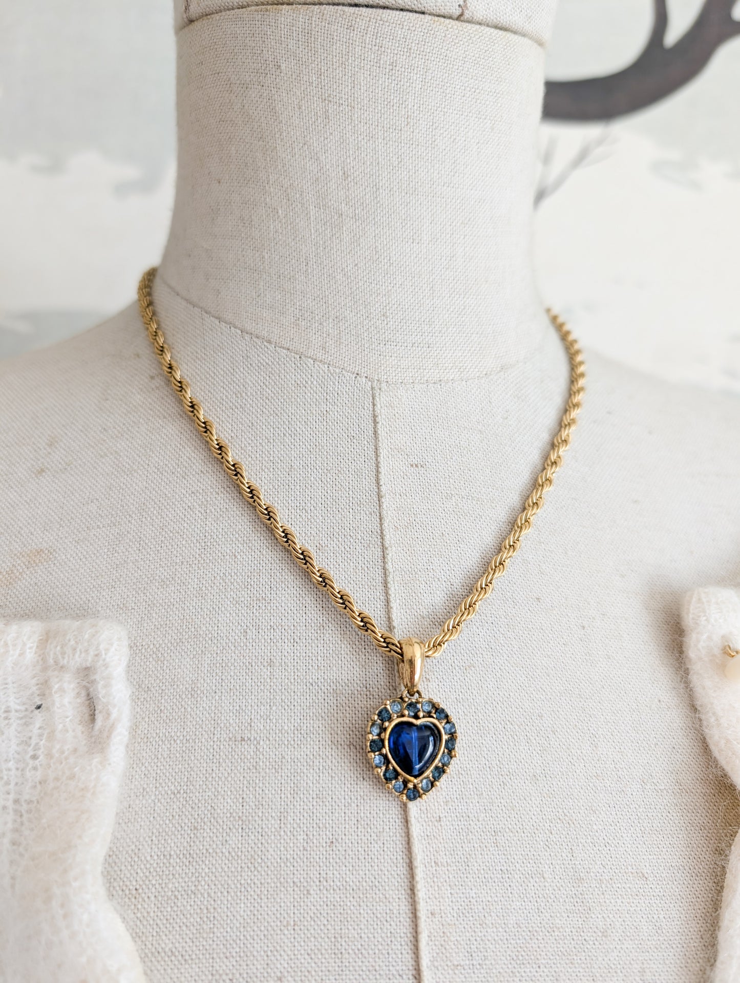 Collier coeur bleu