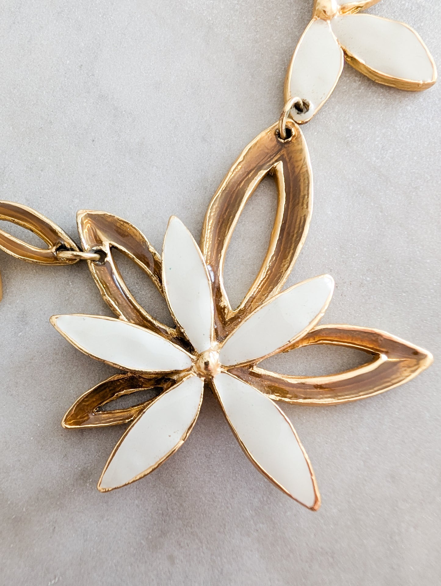 Collier fleurs Dolce Vita