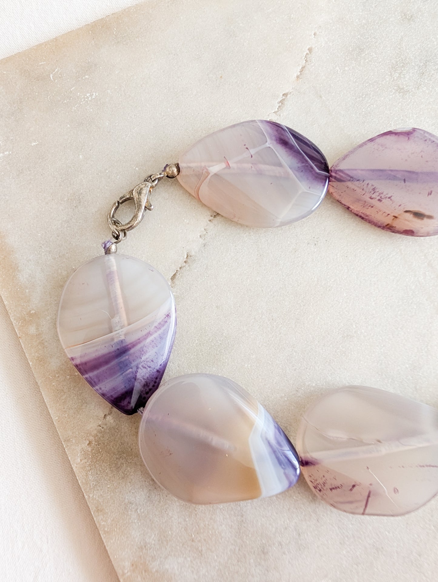 Sautoir agates violettes