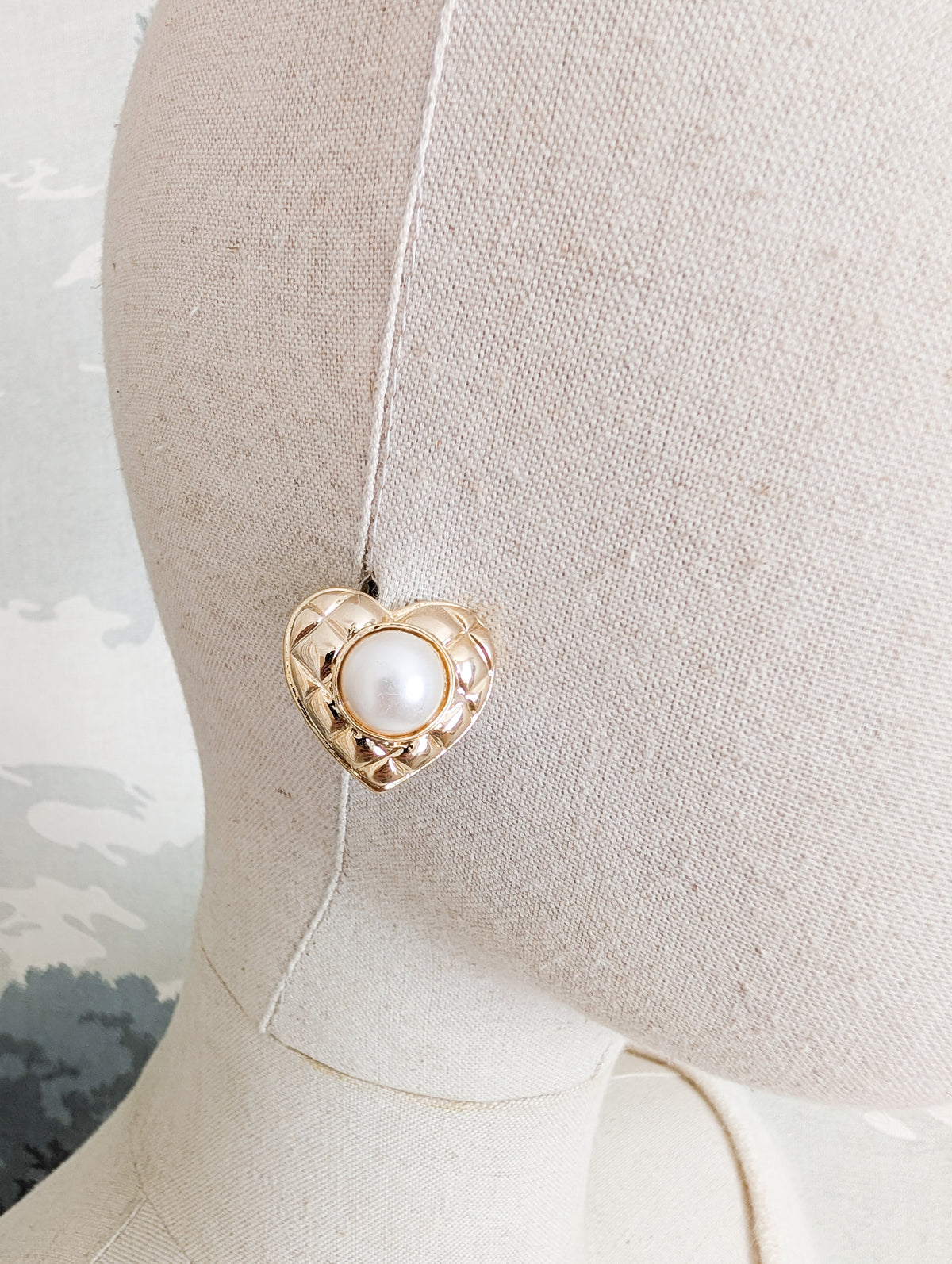 Boucles coeurs oreillers percées