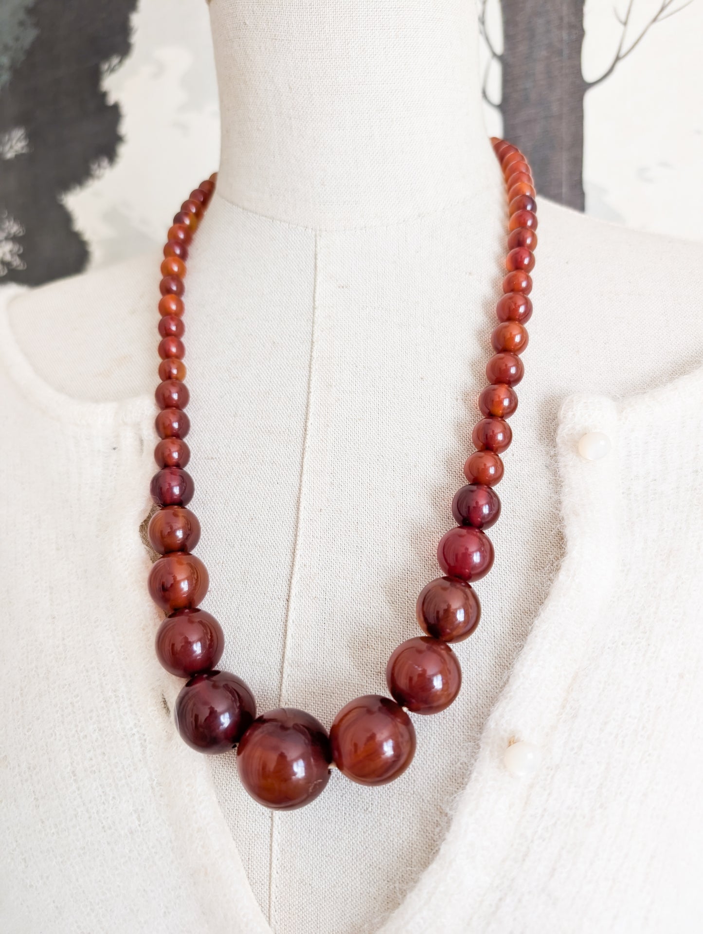 Long collier en Bakélite 1930 perles rondes