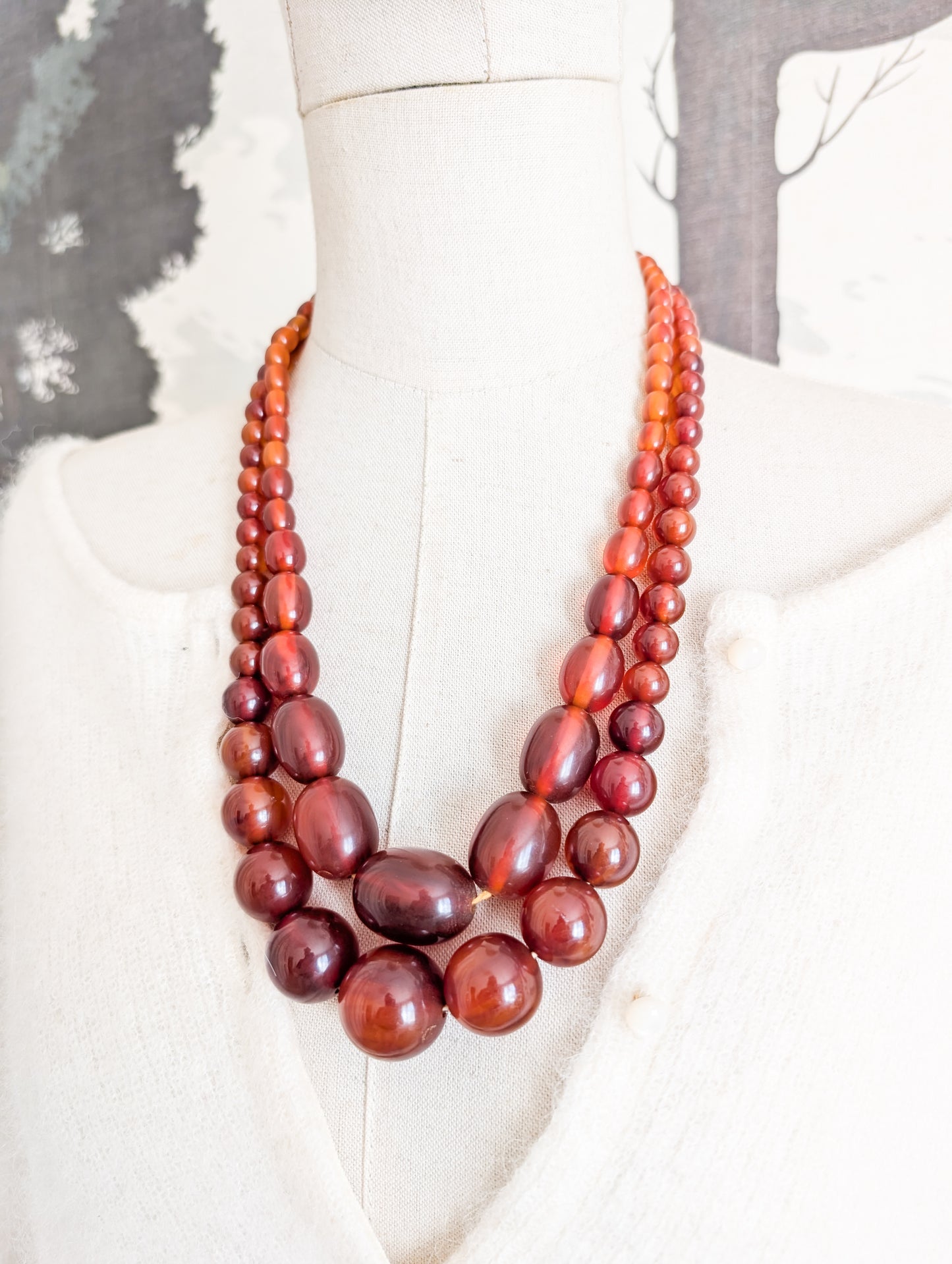 Long collier en Bakélite 1930 perles rondes