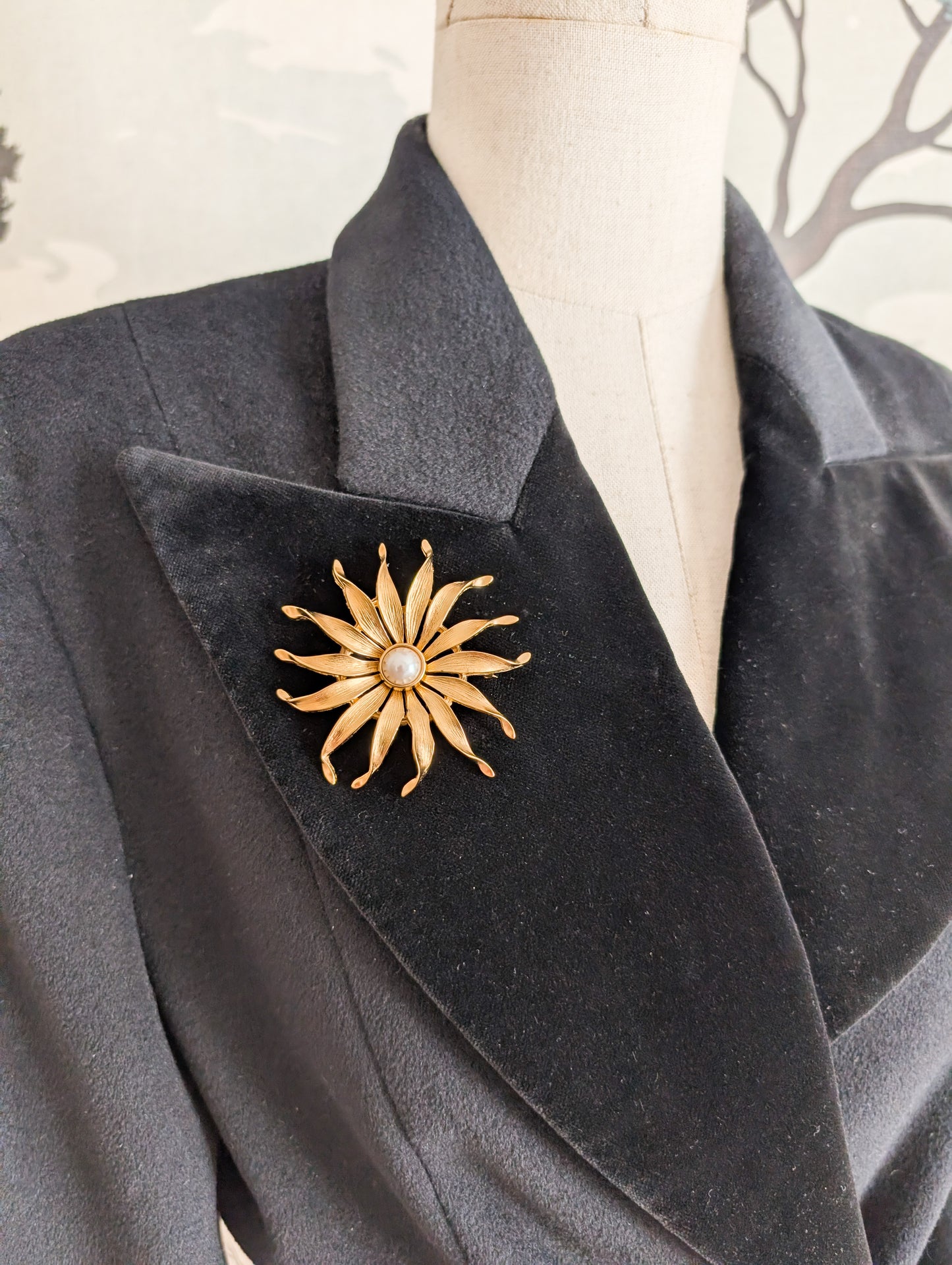 Broche fleur américaine