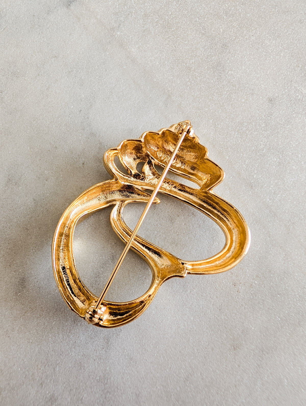 Broche coquillage 80's