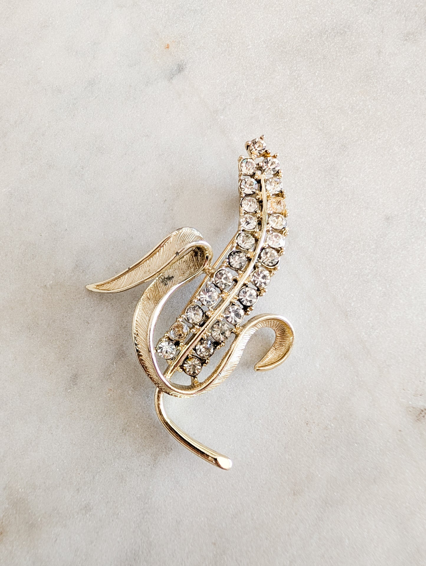 Broche 60's Sarah Covertry