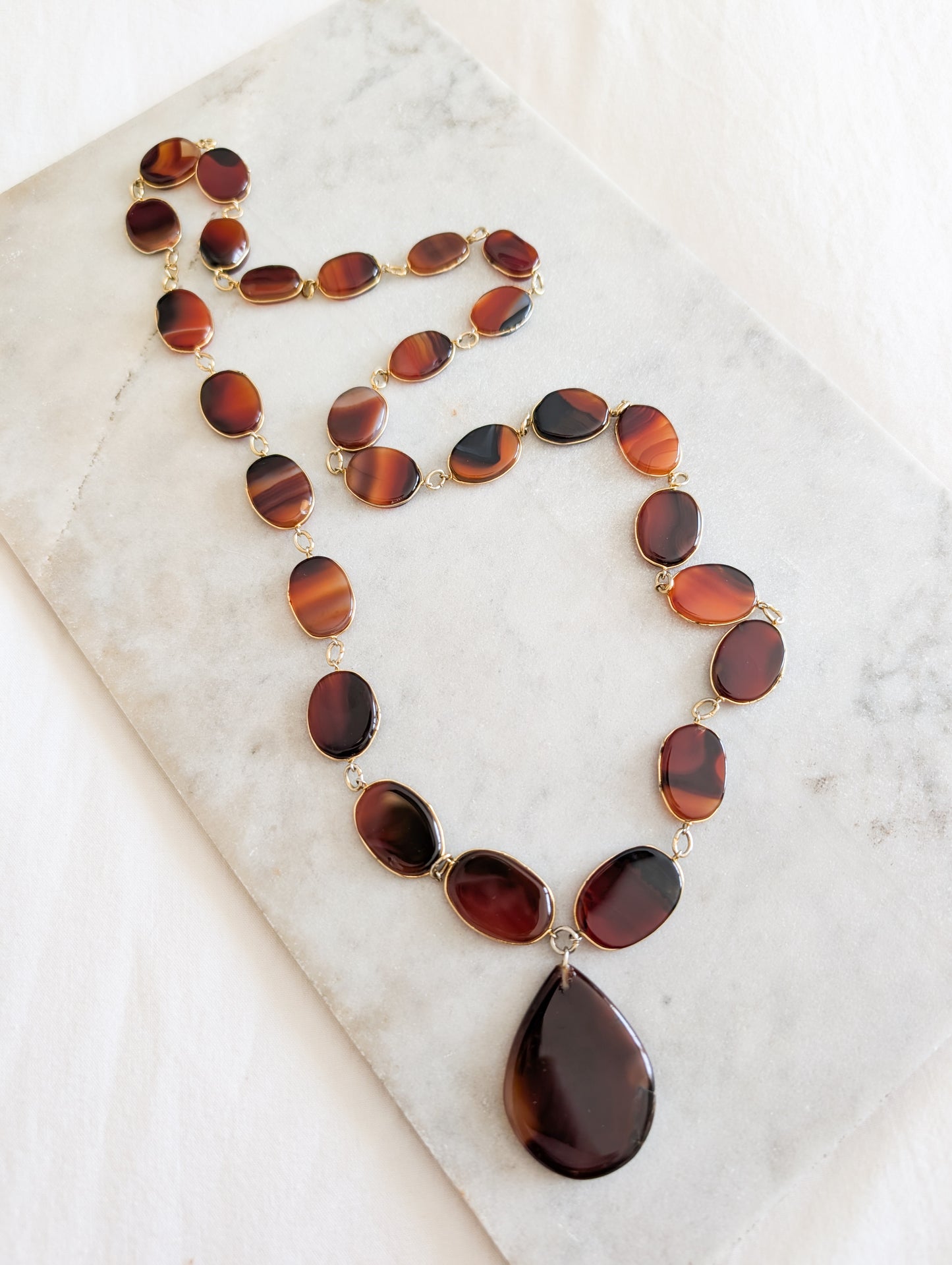Sautoir en Agates 1970