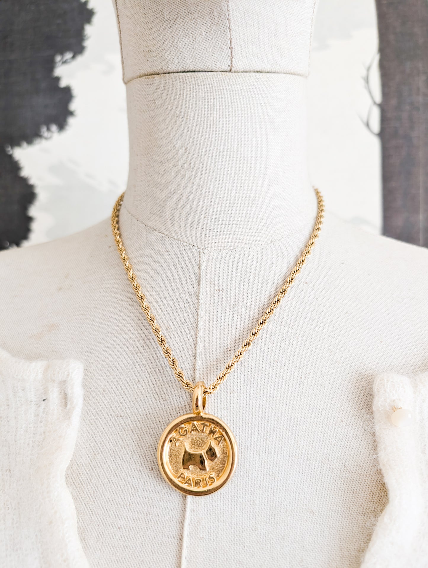 Médaille Agatha ruban et chaîne