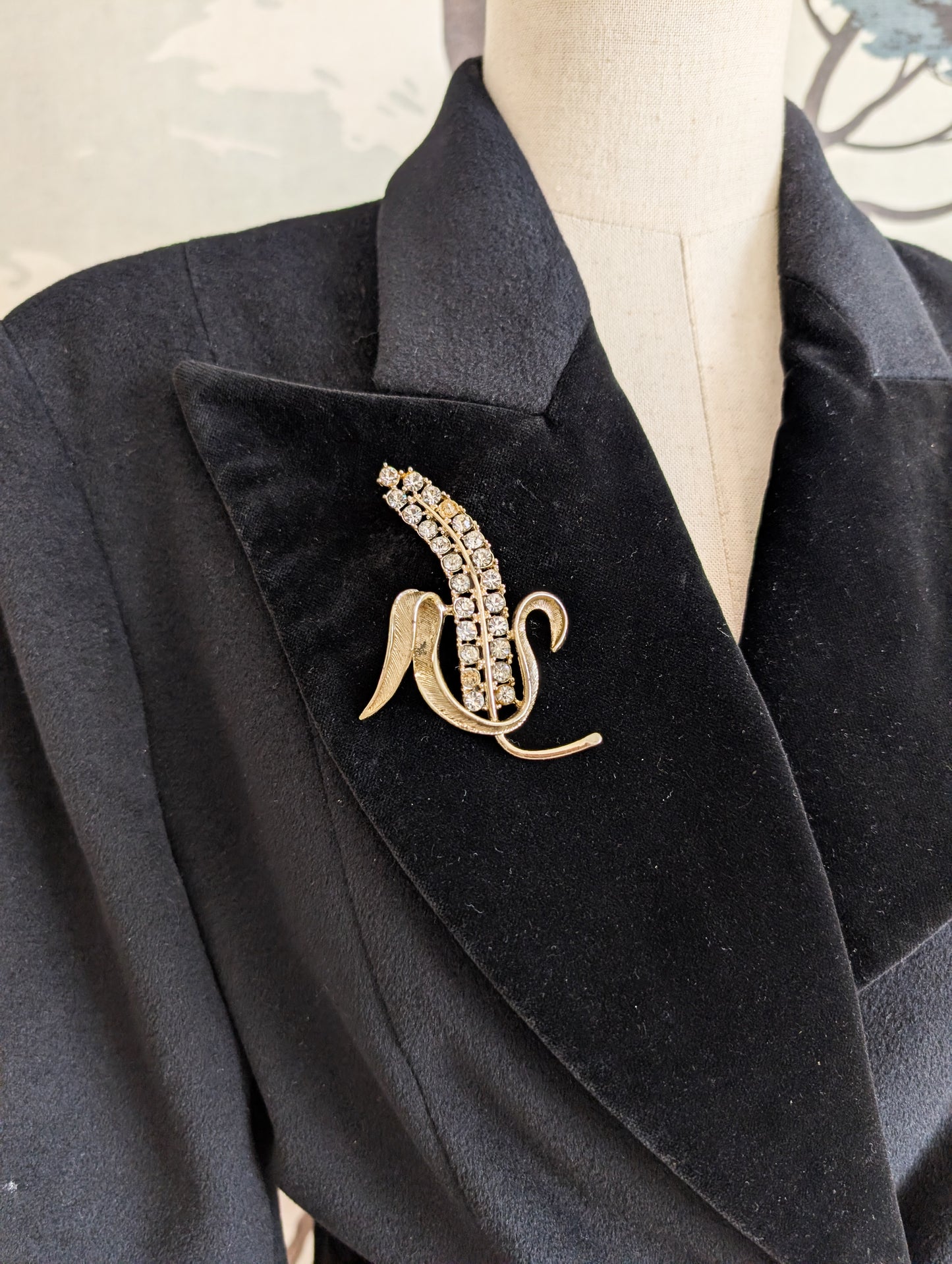 Broche 60's Sarah Covertry