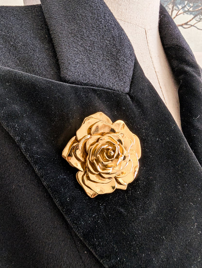 Très rare broche rose Yves Saint Laurent
