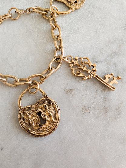 Bracelet breloques clefs et cadenas