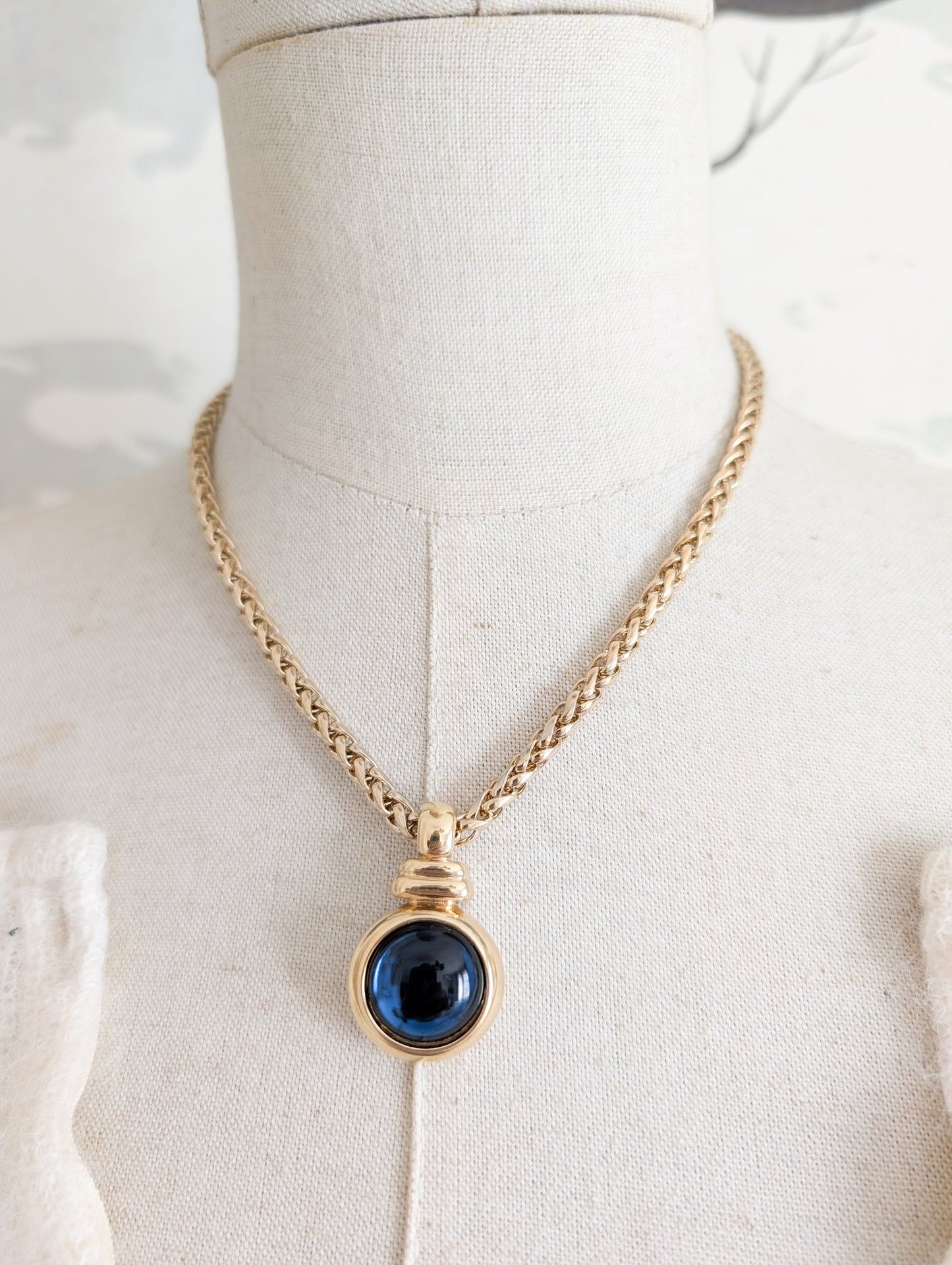 Collier cabochon bleu Agatha